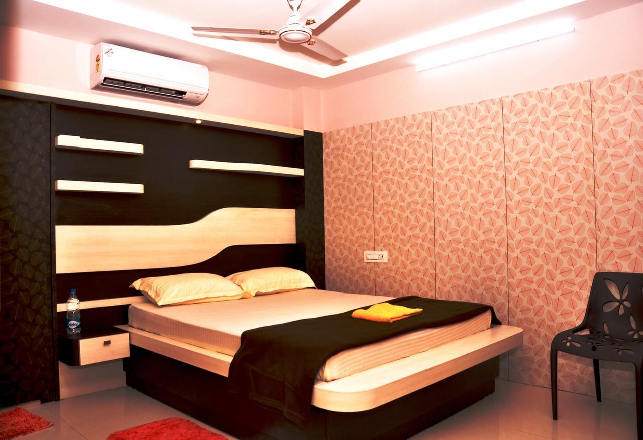 Venky'S Delight Hotel Rājahmundry Eksteriør billede